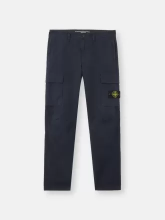 Cargohose mit normaler, konisch zulaufender Passform und Reißverschlusstaschen.