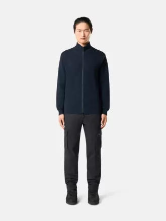 Cargohose mit normaler, konisch zulaufender Passform und Reißverschlusstaschen.