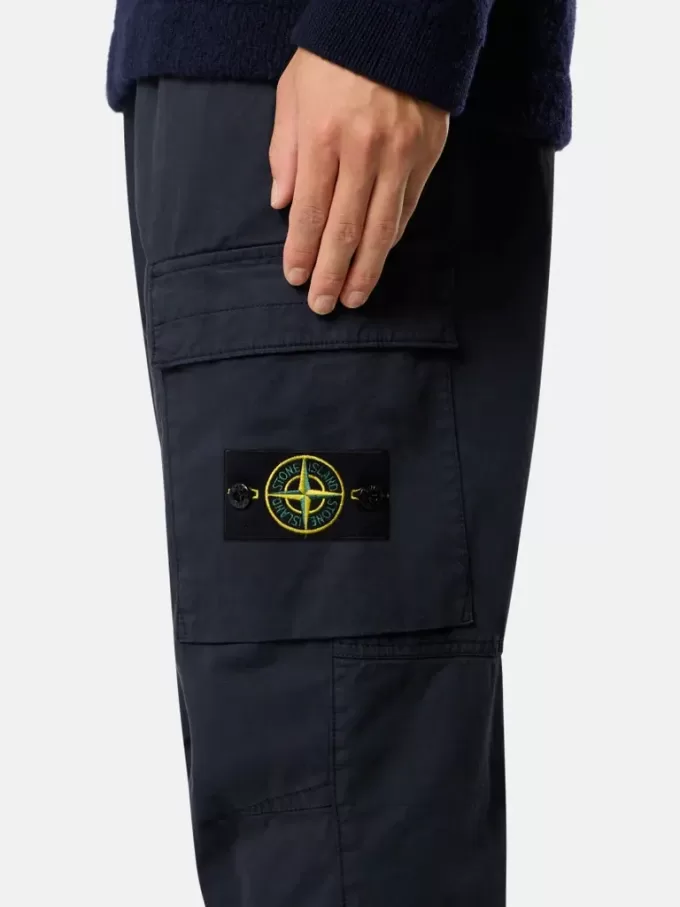 Cargohose mit normaler, konischer Passform und elastischem Bund