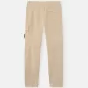 Cargohose mit normaler, konischer Passform und Reißverschlusstaschen.