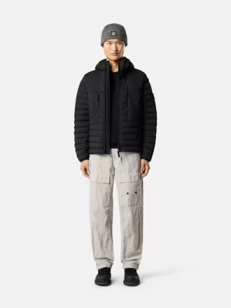 kapuzenjacke mit nahtlosen federtunneln und anti drop funktion 2 330x440 - Kapuzenjacke mit nahtlosen Federtunneln und Anti-Drop-Funktion