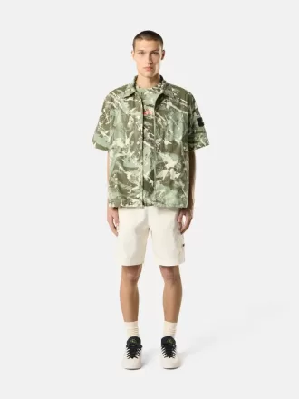 Komfortables Kurzarmhemd mit Knöpfen