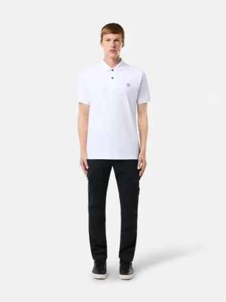 Kurzärmeliges Polohemd in regulärer Passform mit Kompass-Aufnäher