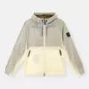 Leichte Kapuzenjacke mit Anti-Drop- und reflektierenden Details