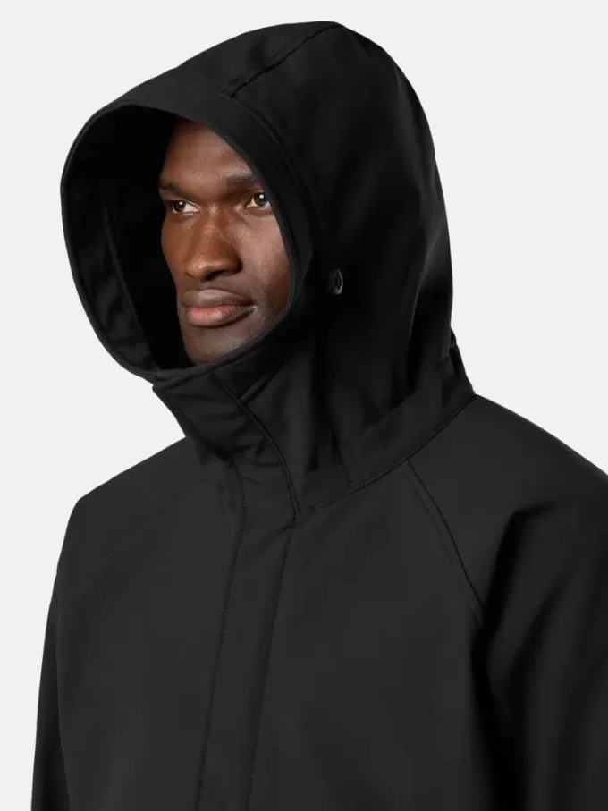 Leichter Parka mit Kapuze und wetterfester Membran