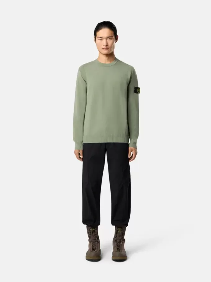 Pullover mit Rundhalsausschnitt und Details in Umkehrmaschen