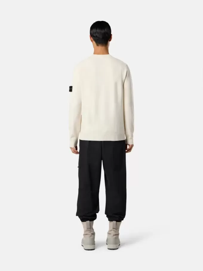 Pullover mit Rundhalsausschnitt und Details in Umkehrmaschen