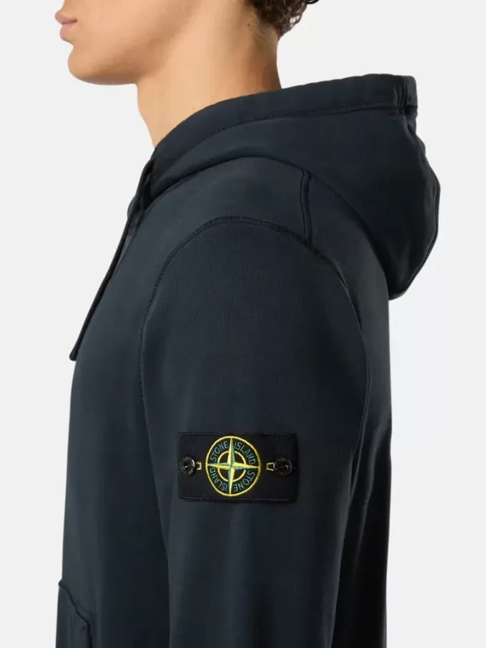 Regular-Fit-Kapuzenpullover mit Kängurutasche.