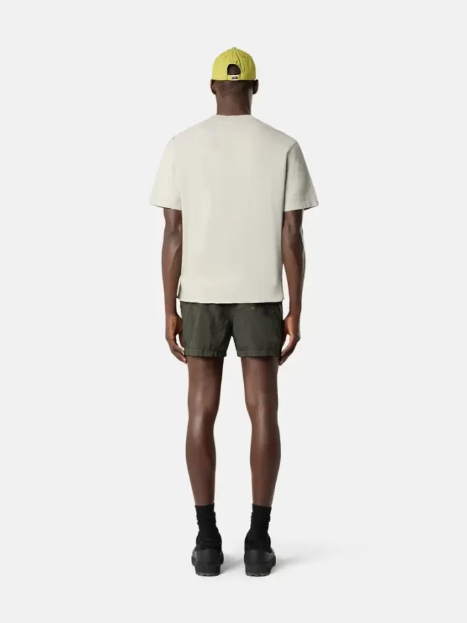 Regular-Fit-T-Shirt mit kurzen Ärmeln und Compass-Patch