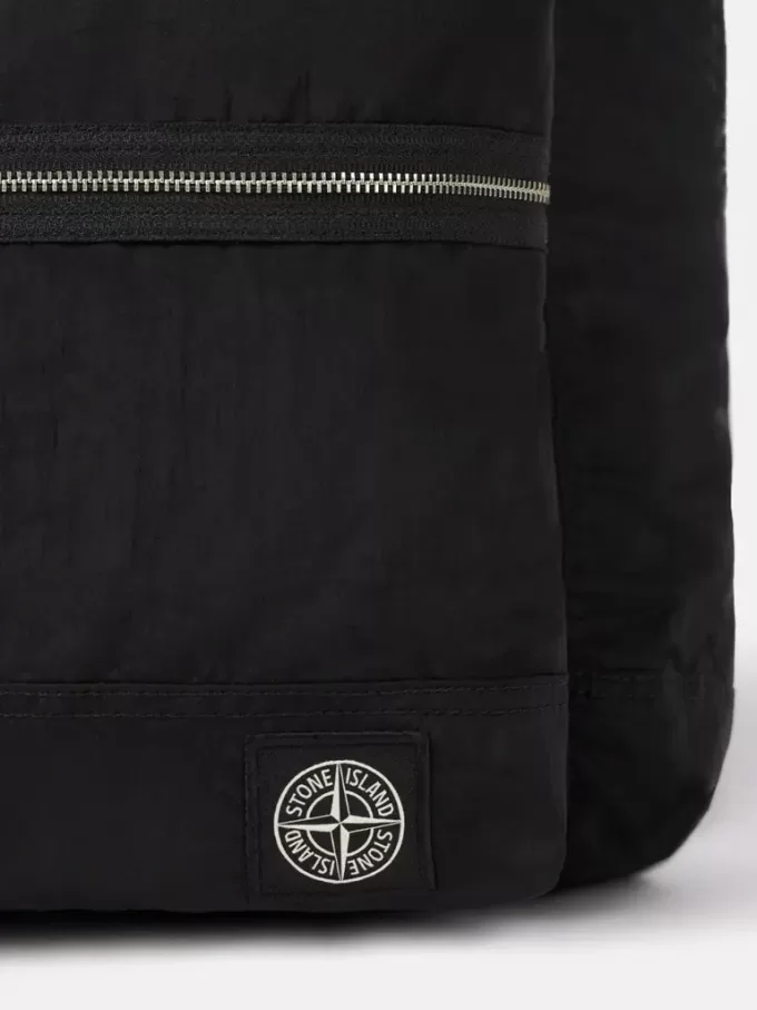 Rucksack mit Fronttasche und Ripstop-Futter