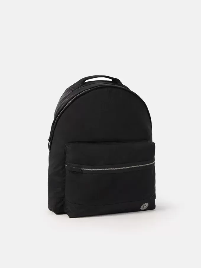 Rucksack mit Fronttasche und Ripstop-Futter