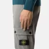 Schmal geschnittene Cargohose mit Reißverschlusstaschen