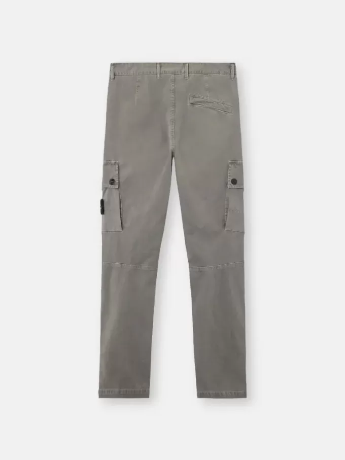 Schmal geschnittene Cargohose mit Reißverschlusstaschen