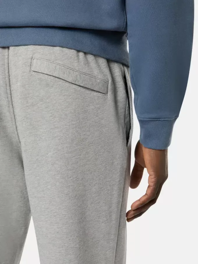 Schmal geschnittene Jogginghose mit Taschen und Kordelzugbund
