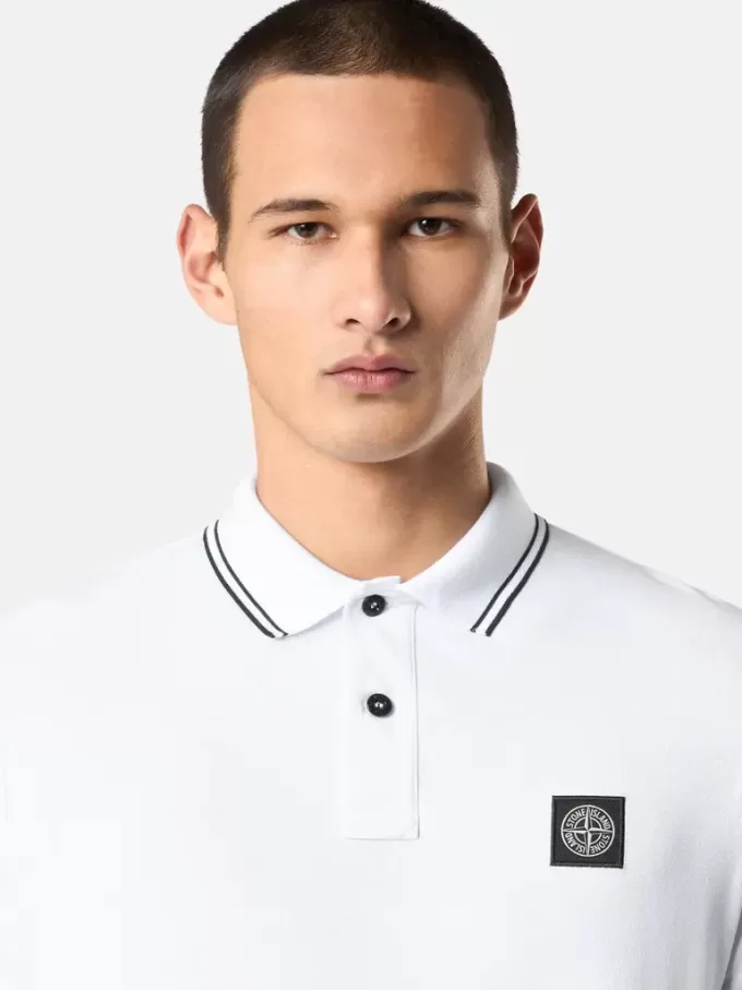 Slim-Fit-Kurzarm-Poloshirt mit gestreiften Details