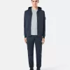 Slim-Fit-T-Shirt mit kurzen Ärmeln und Kompass-Aufnäher