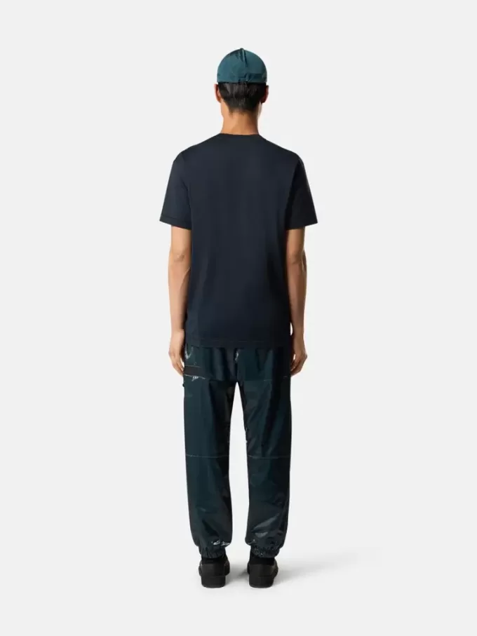 Slim-Fit-T-Shirt mit kurzen Ärmeln und Kompass-Aufnäher